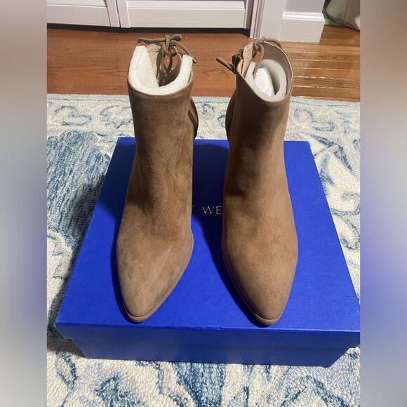 Stuart Weitzman Gardiner Camel Suede Ankle Boots Size 9.5B 40 NWT